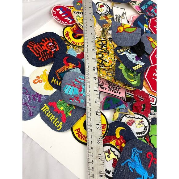 150 PC Assorted Sewing Applique Patches Iron on Sew On NEW Mixed Sequin Crafting - Picture 16 of 16